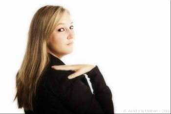 110714 2 0070sensual
