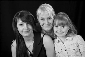 090318 2 009bw