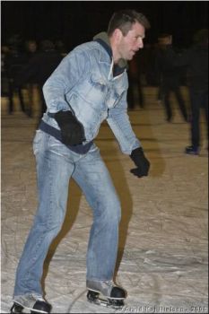 Crw 8687x