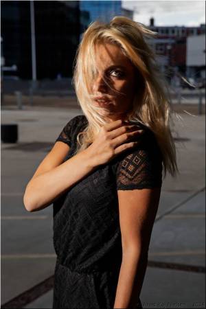 Dianna W. 09