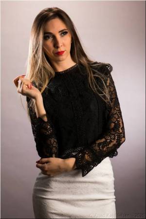 Laura 104