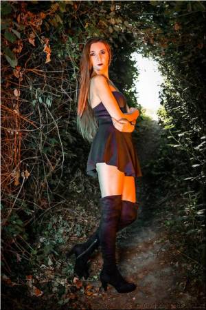 Laura 208