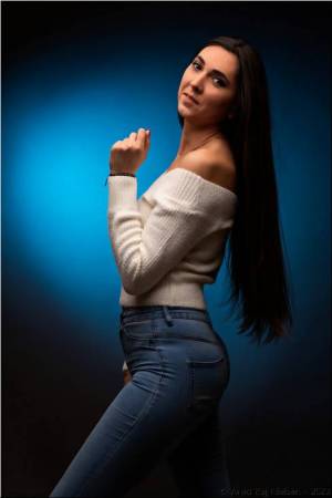 Laura 185