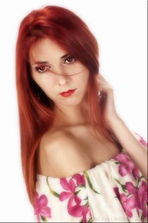 Laura 04