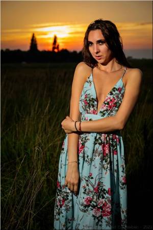 Laura 228