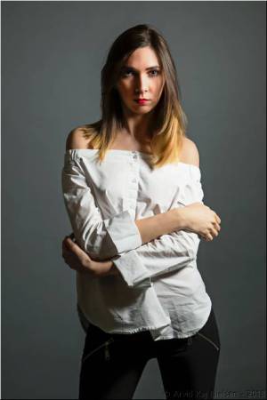 Laura 37