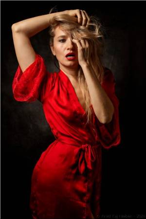 Maria Maeva 04