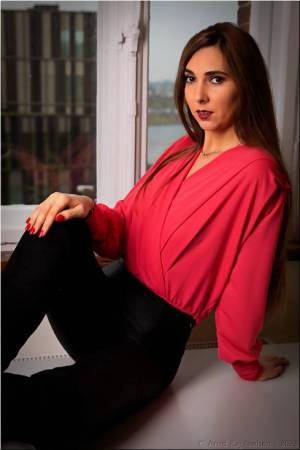 Laura 192
